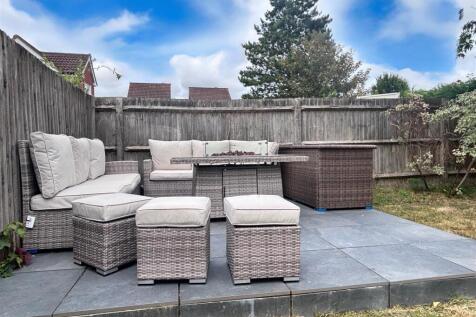 decking area.jpg