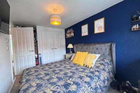 bedroom.jpg