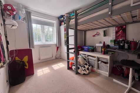 bedroom4.jpg