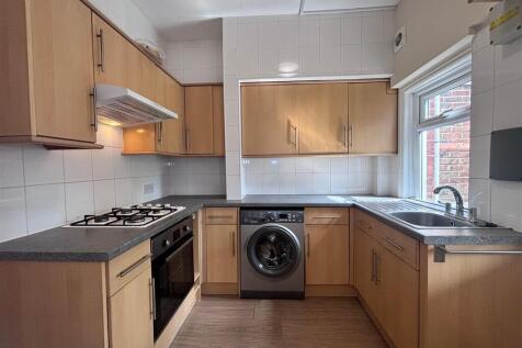 kitchen2.jpg