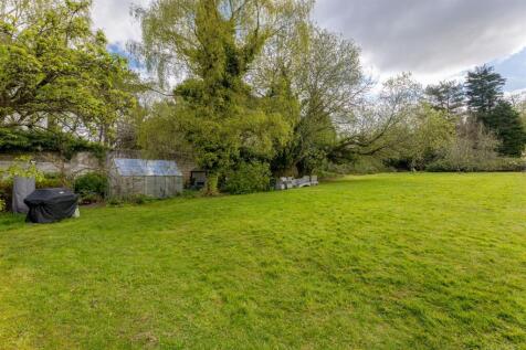 Roffey Park garden-3.jpg