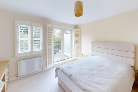 Springfield-Park-Gate-Bedroom 3.jpg