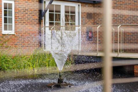 fountain.jpg