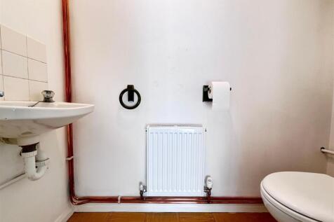 cloakroom.jpg