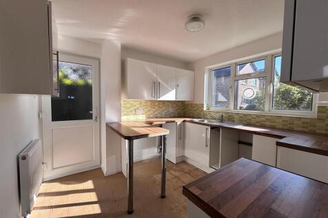 kitchen1.jpg