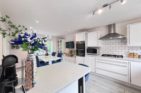kitchen1.jpg