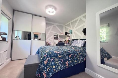 bedroom.jpg