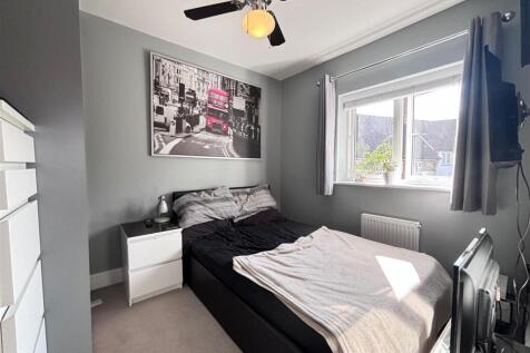 bedroom4.jpg