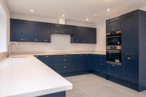 kitchen-2.jpg