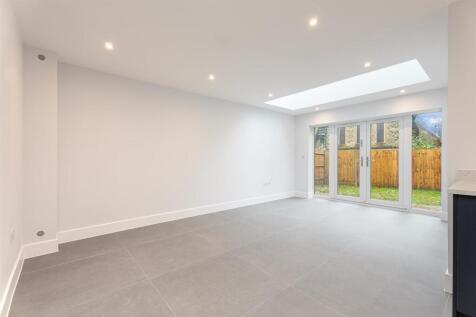 dining-room.jpg