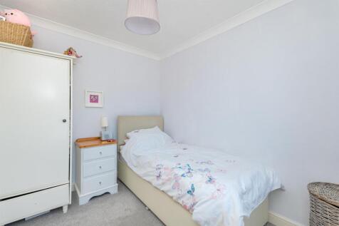 bed-2.jpg