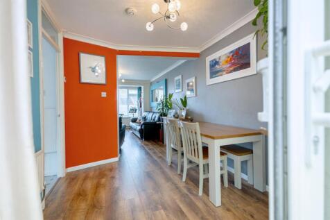 dining-room-2.jpg