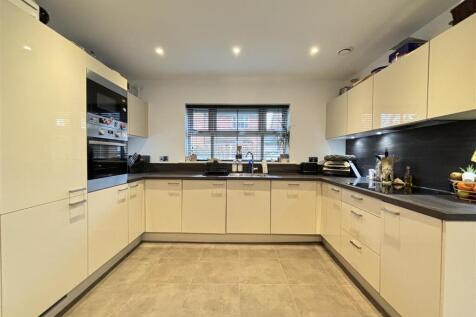 Highwood Kitchen.jpg
