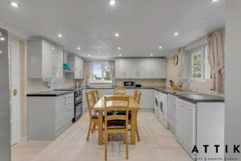 Rose Villa, Spexhall, IP19 0RW (18).jpg