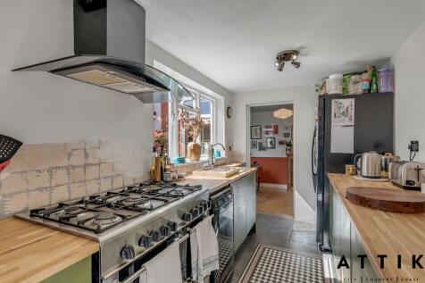 3 Bungay Road, Halesworth, IP19 8HW (13).jpg