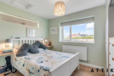 2 Green Park, Harleston, IP20 9DT (18).jpg