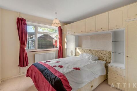 11 Kennedy Close Halesworth IP19 8EG (13).jpg