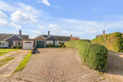 11 Kennedy Close Halesworth IP19 8EG (27).jpg