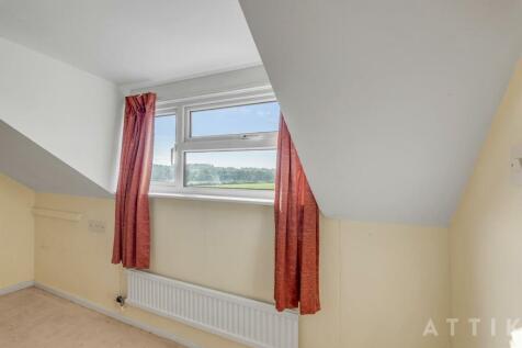 11 Kennedy Close Halesworth IP19 8EG (1).jpg