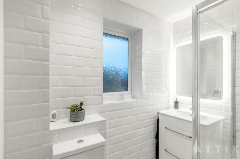 93 Dukes Drive Halesworth IP19 8TJ (13).jpg
