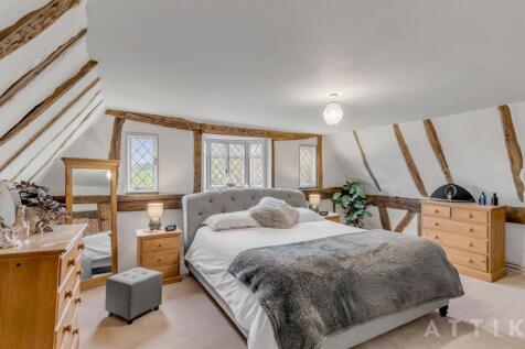 Old thatched cottage Manse Lane Crstfield IP19 0DJ