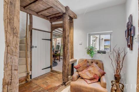 Old thatched cottage Manse Lane Crstfield IP19 0DJ