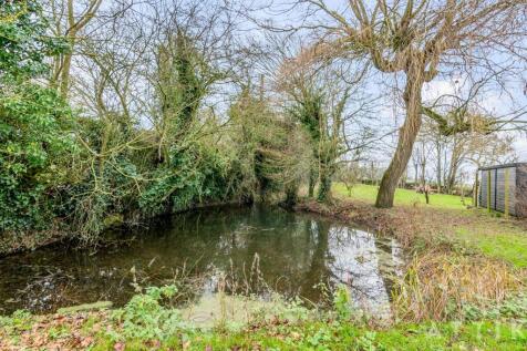 Old thatched cottage Manse Lane Crstfield IP19 0DJ