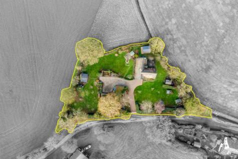 Old Thatched Cottage, Manse Lane, Cratfield IP19 0