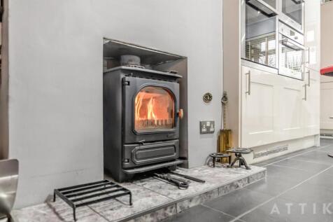 68 High Road Wortwell, Harleston IP20 0EF (32).jpg