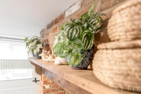 Attik 25 High Street Wangford NR34 8RL (12).jpg