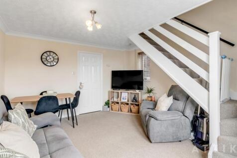 8 Dairy Hill Halesworth IP19 8JS (11).jpg