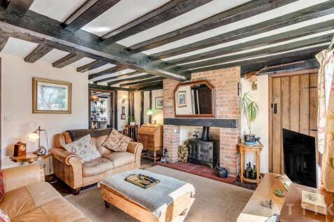 2 Town Farm Cottages IP19 0BE (6).jpg