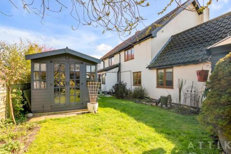 2 Town Farm Cottages IP19 0BE (33).jpg