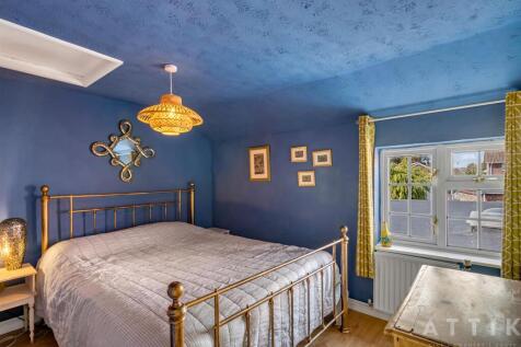 32 Darby Road Beccles NR34 9XX (31).jpg