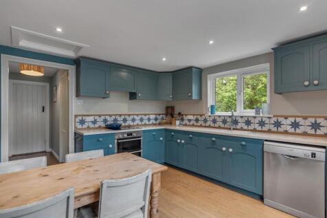 1 Harleston Road Linstead IP19 0LE (30).jpg