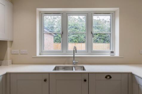 Plot 18