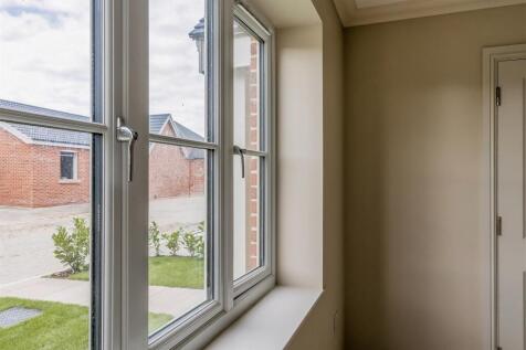 Plot 18