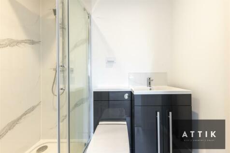 Attik l-35.jpg