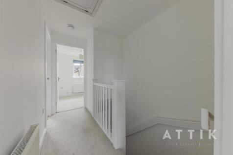 Attik-16.jpg