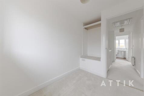 Attik-23.jpg