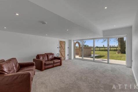 The Beeches, Watton Road, Shropham, NR17 1DY (2).j