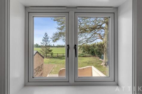 The Beeches, Watton Road, Shropham, NR17 1DY (30).