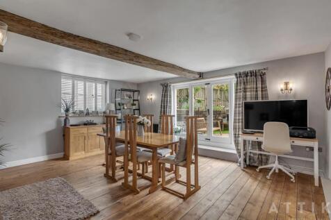 24 Newmarket Road, Norwich, NR46UE (22).jpg