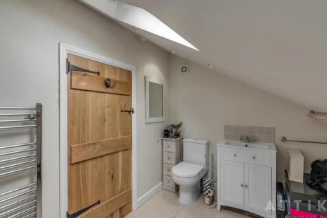 24 Newmarket Road, Norwich, NR46UE (45).jpg