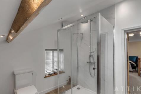 24 Newmarket Road, Norwich, NR46UE (40).jpg