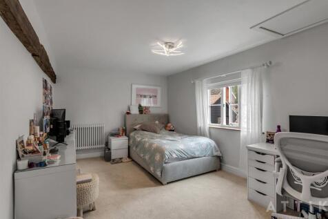24 Newmarket Road, Norwich, NR46UE (37).jpg
