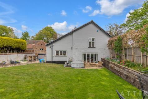 24 Newmarket Road, Norwich, NR46UE (11).jpg