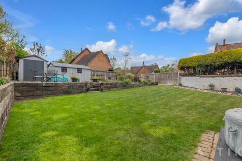 24 Newmarket Road, Norwich, NR46UE (14).jpg