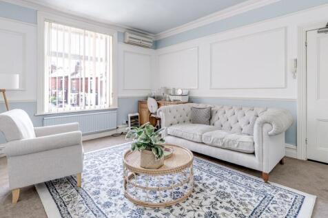 First Floor Suite