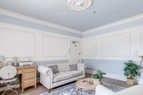 First Floor Suite